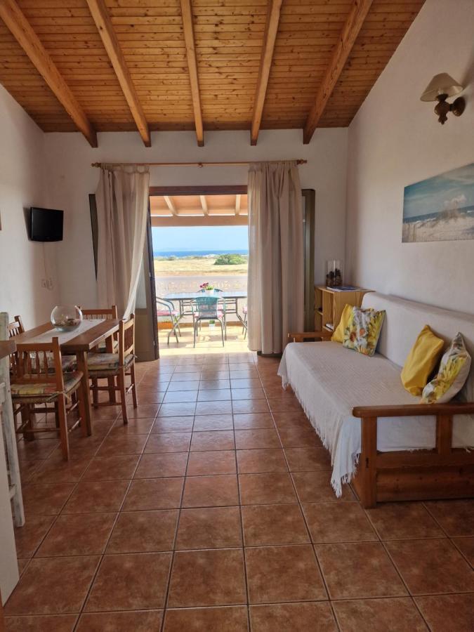 Viviendas Es Carnatge, Can Mestre Bãi biển Bãi biển Playa Migjorn Ngoại thất bức ảnh